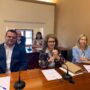 El Pleno de Navia rechaza las mociones del PP respecto al polideportivo de Puerto de Vega o las cláusulas de los pliegos de contratación