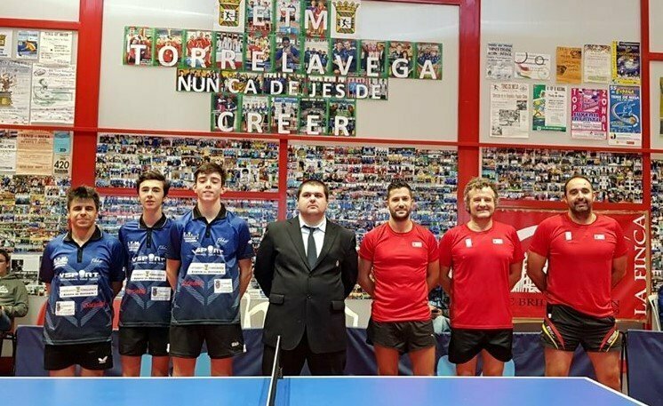 El Luarca Tenis Mesa gana uno de los dos partidos jugados en Cantabria